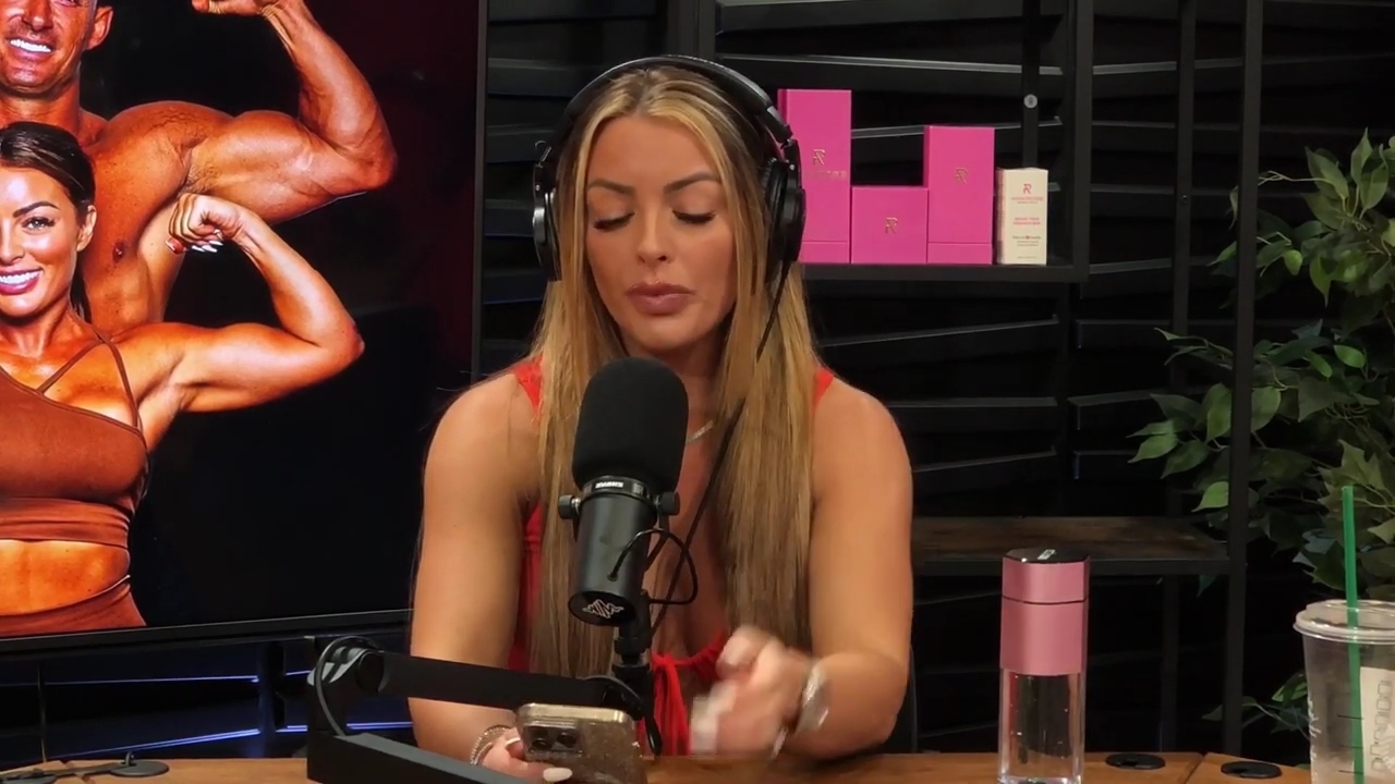 y2mate_is_-_Ep_21_-_Power_Alphas_Podcast__Behind_the_Scenes_of_the_WWE___Mandy_Saccomano___Sabby_Piscitelli-56w6yl4r2MY-720p-1711402344_mp40690.jpg