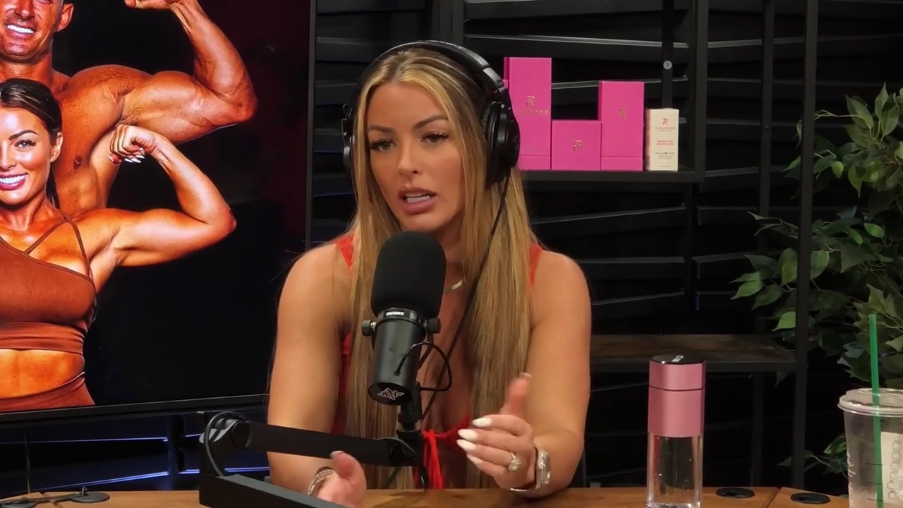 y2mate_is_-_Ep_21_-_Power_Alphas_Podcast__Behind_the_Scenes_of_the_WWE___Mandy_Saccomano___Sabby_Piscitelli-56w6yl4r2MY-720p-1711402344_mp40694.jpg