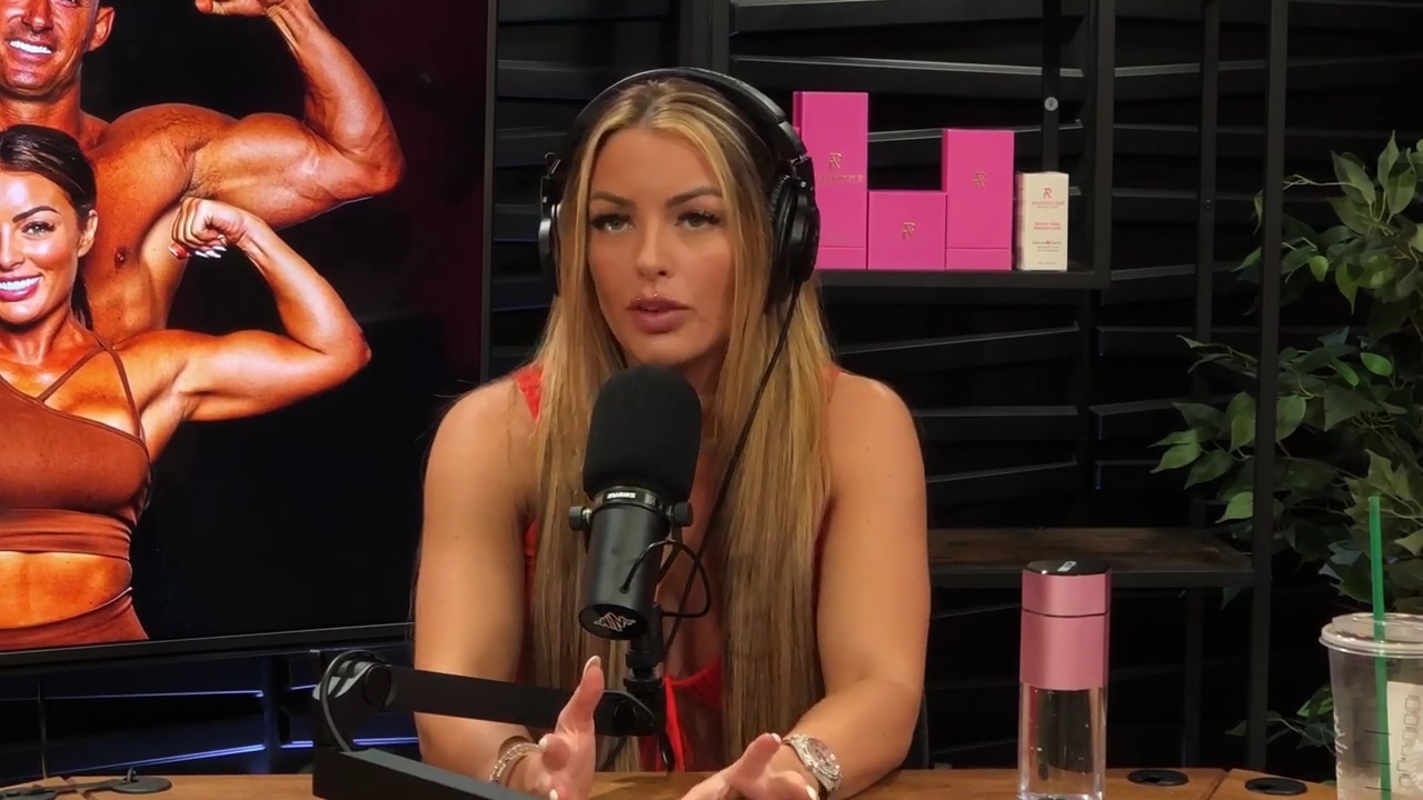 y2mate_is_-_Ep_21_-_Power_Alphas_Podcast__Behind_the_Scenes_of_the_WWE___Mandy_Saccomano___Sabby_Piscitelli-56w6yl4r2MY-720p-1711402344_mp40698.jpg