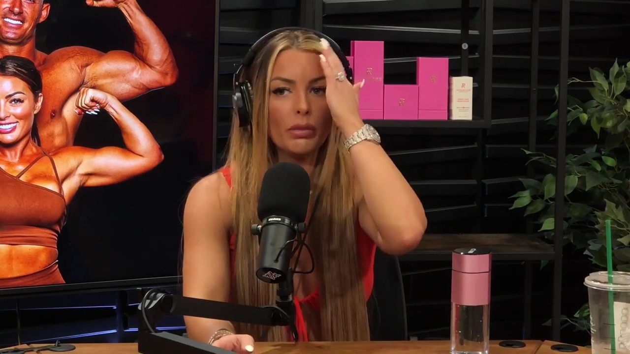 y2mate_is_-_Ep_21_-_Power_Alphas_Podcast__Behind_the_Scenes_of_the_WWE___Mandy_Saccomano___Sabby_Piscitelli-56w6yl4r2MY-720p-1711402344_mp40703.jpg