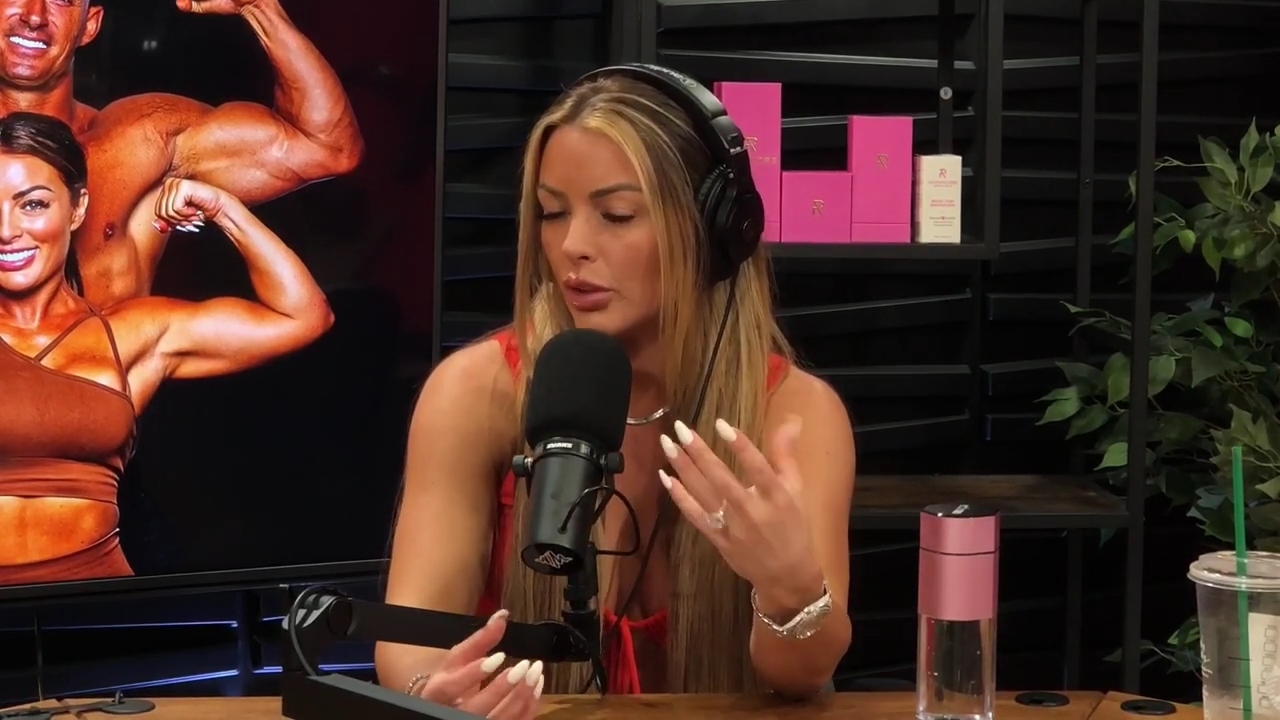 y2mate_is_-_Ep_21_-_Power_Alphas_Podcast__Behind_the_Scenes_of_the_WWE___Mandy_Saccomano___Sabby_Piscitelli-56w6yl4r2MY-720p-1711402344_mp40711.jpg