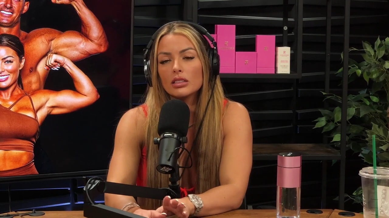 y2mate_is_-_Ep_21_-_Power_Alphas_Podcast__Behind_the_Scenes_of_the_WWE___Mandy_Saccomano___Sabby_Piscitelli-56w6yl4r2MY-720p-1711402344_mp40728.jpg