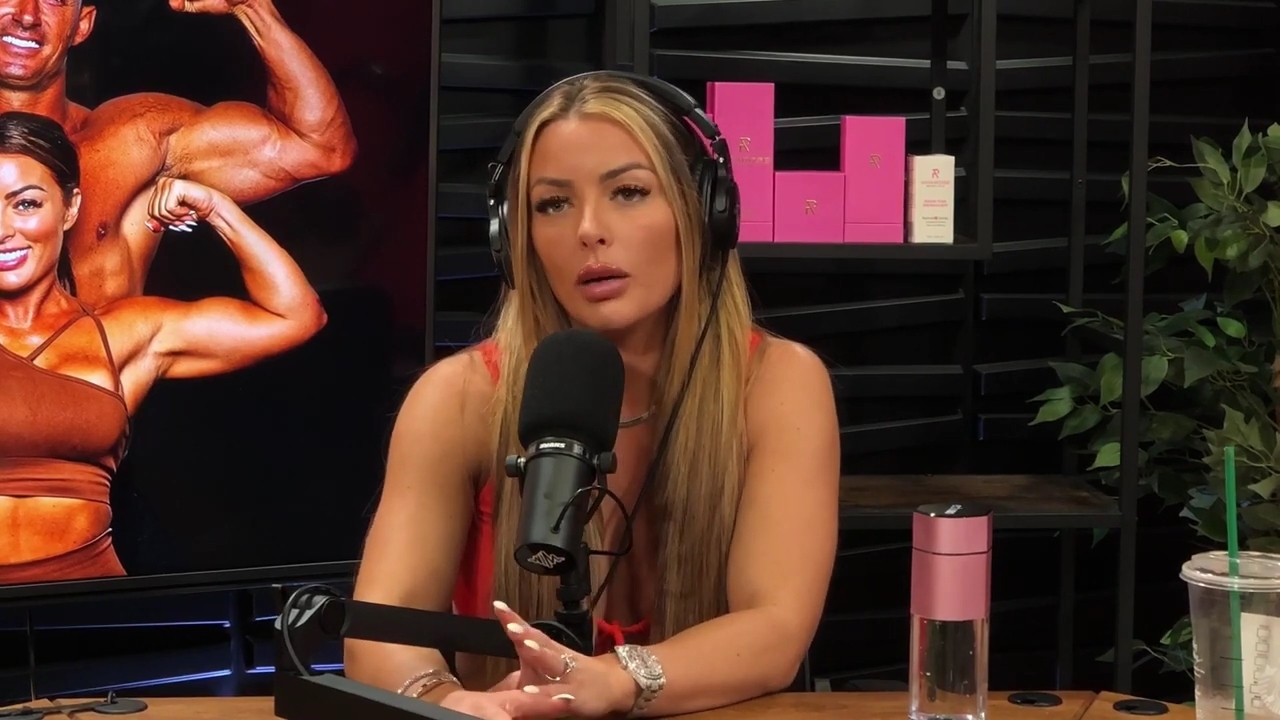 y2mate_is_-_Ep_21_-_Power_Alphas_Podcast__Behind_the_Scenes_of_the_WWE___Mandy_Saccomano___Sabby_Piscitelli-56w6yl4r2MY-720p-1711402344_mp40729.jpg