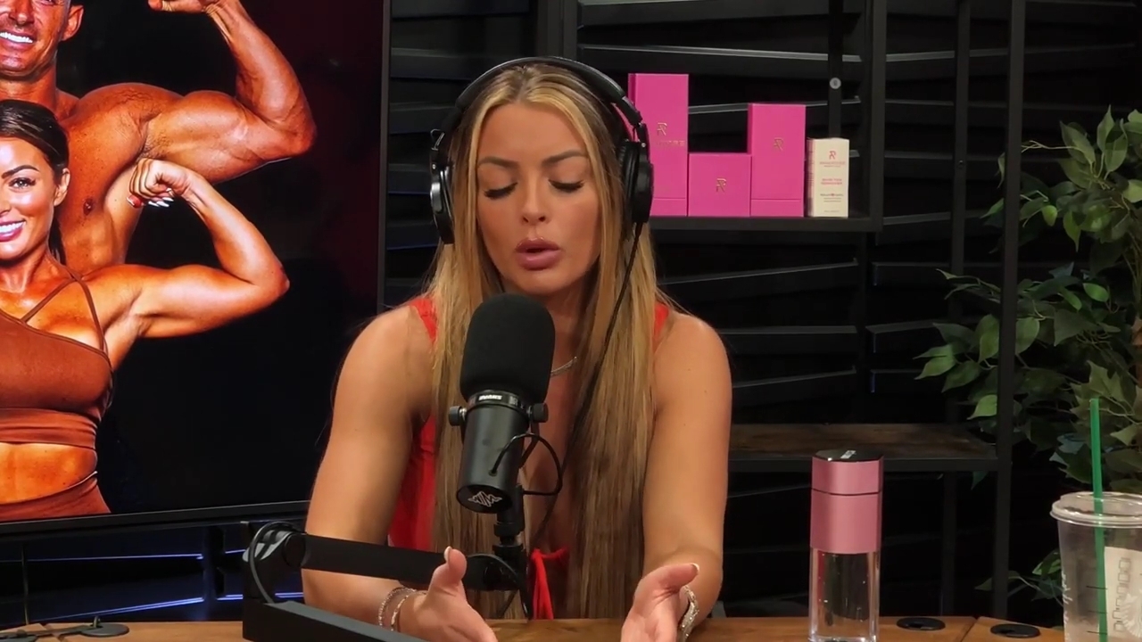 y2mate_is_-_Ep_21_-_Power_Alphas_Podcast__Behind_the_Scenes_of_the_WWE___Mandy_Saccomano___Sabby_Piscitelli-56w6yl4r2MY-720p-1711402344_mp40738.jpg