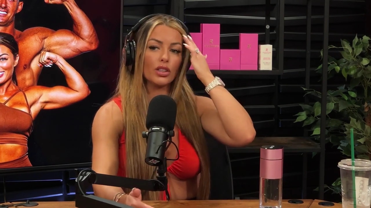 y2mate_is_-_Ep_21_-_Power_Alphas_Podcast__Behind_the_Scenes_of_the_WWE___Mandy_Saccomano___Sabby_Piscitelli-56w6yl4r2MY-720p-1711402344_mp40767.jpg