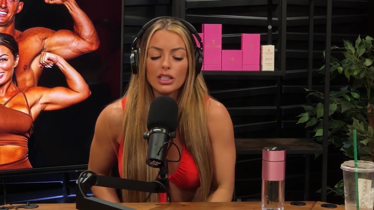 y2mate_is_-_Ep_21_-_Power_Alphas_Podcast__Behind_the_Scenes_of_the_WWE___Mandy_Saccomano___Sabby_Piscitelli-56w6yl4r2MY-720p-1711402344_mp40769.jpg