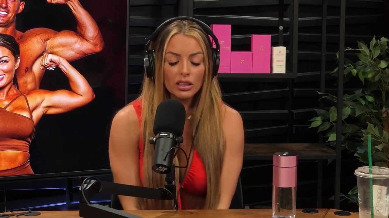 y2mate_is_-_Ep_21_-_Power_Alphas_Podcast__Behind_the_Scenes_of_the_WWE___Mandy_Saccomano___Sabby_Piscitelli-56w6yl4r2MY-720p-1711402344_mp40782.jpg