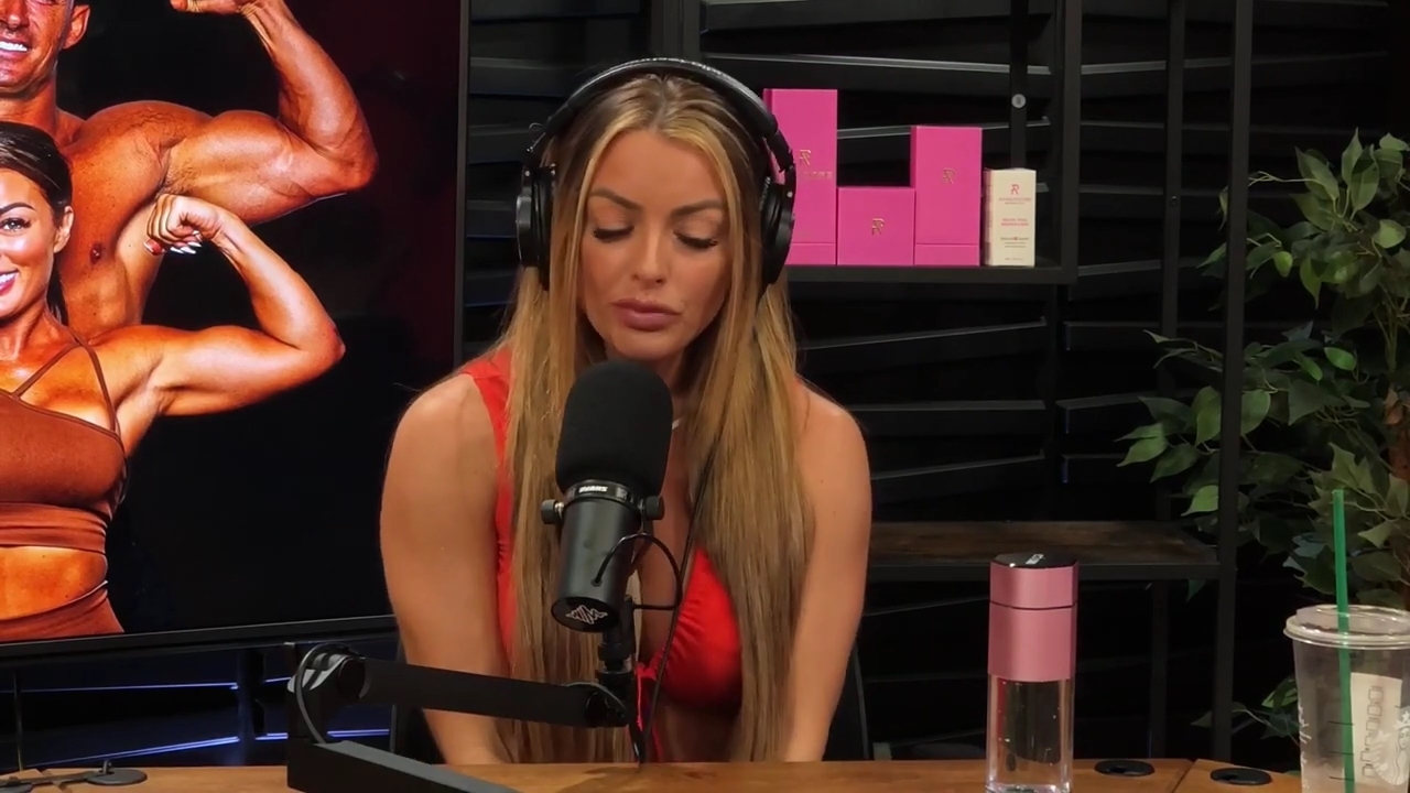 y2mate_is_-_Ep_21_-_Power_Alphas_Podcast__Behind_the_Scenes_of_the_WWE___Mandy_Saccomano___Sabby_Piscitelli-56w6yl4r2MY-720p-1711402344_mp40783.jpg