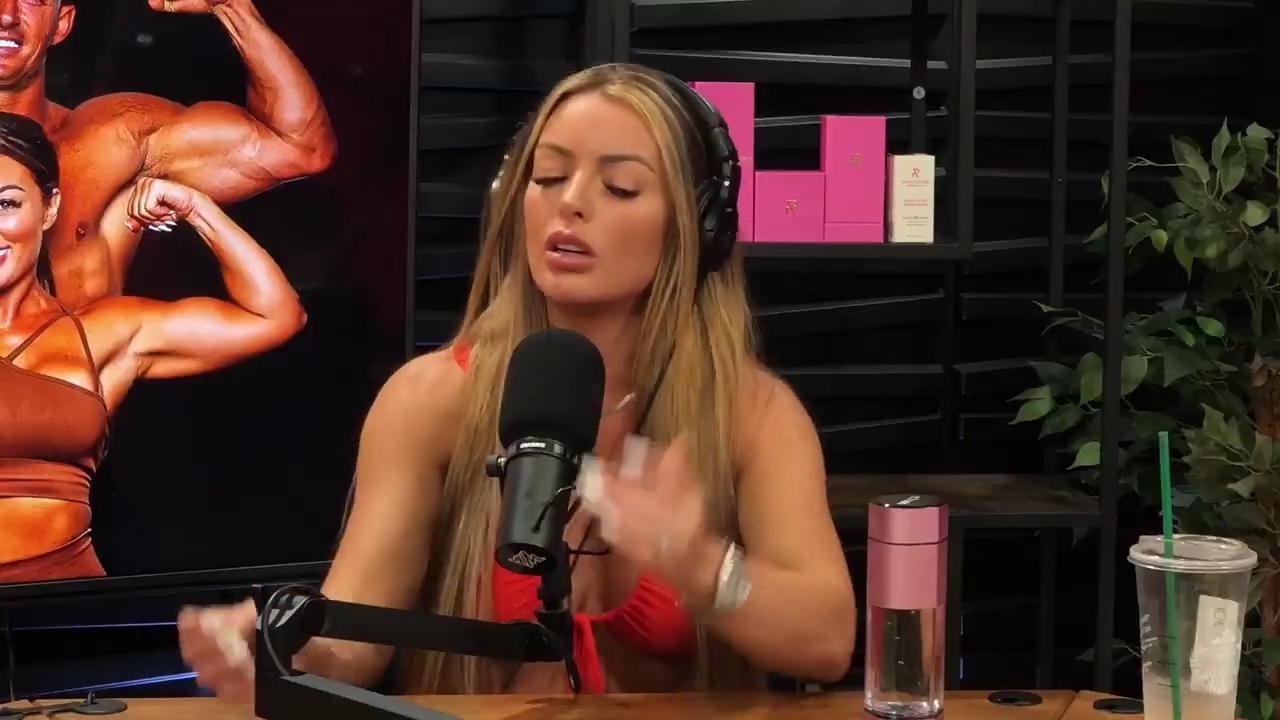 y2mate_is_-_Ep_21_-_Power_Alphas_Podcast__Behind_the_Scenes_of_the_WWE___Mandy_Saccomano___Sabby_Piscitelli-56w6yl4r2MY-720p-1711402344_mp40872.jpg