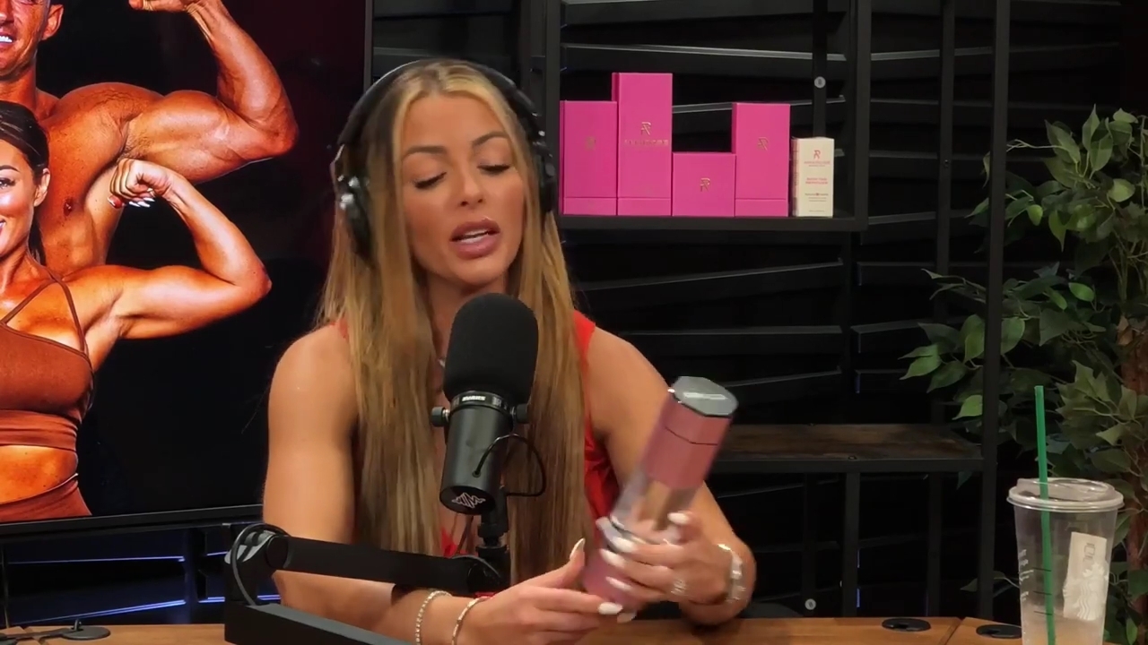 y2mate_is_-_Ep_21_-_Power_Alphas_Podcast__Behind_the_Scenes_of_the_WWE___Mandy_Saccomano___Sabby_Piscitelli-56w6yl4r2MY-720p-1711402344_mp40926.jpg