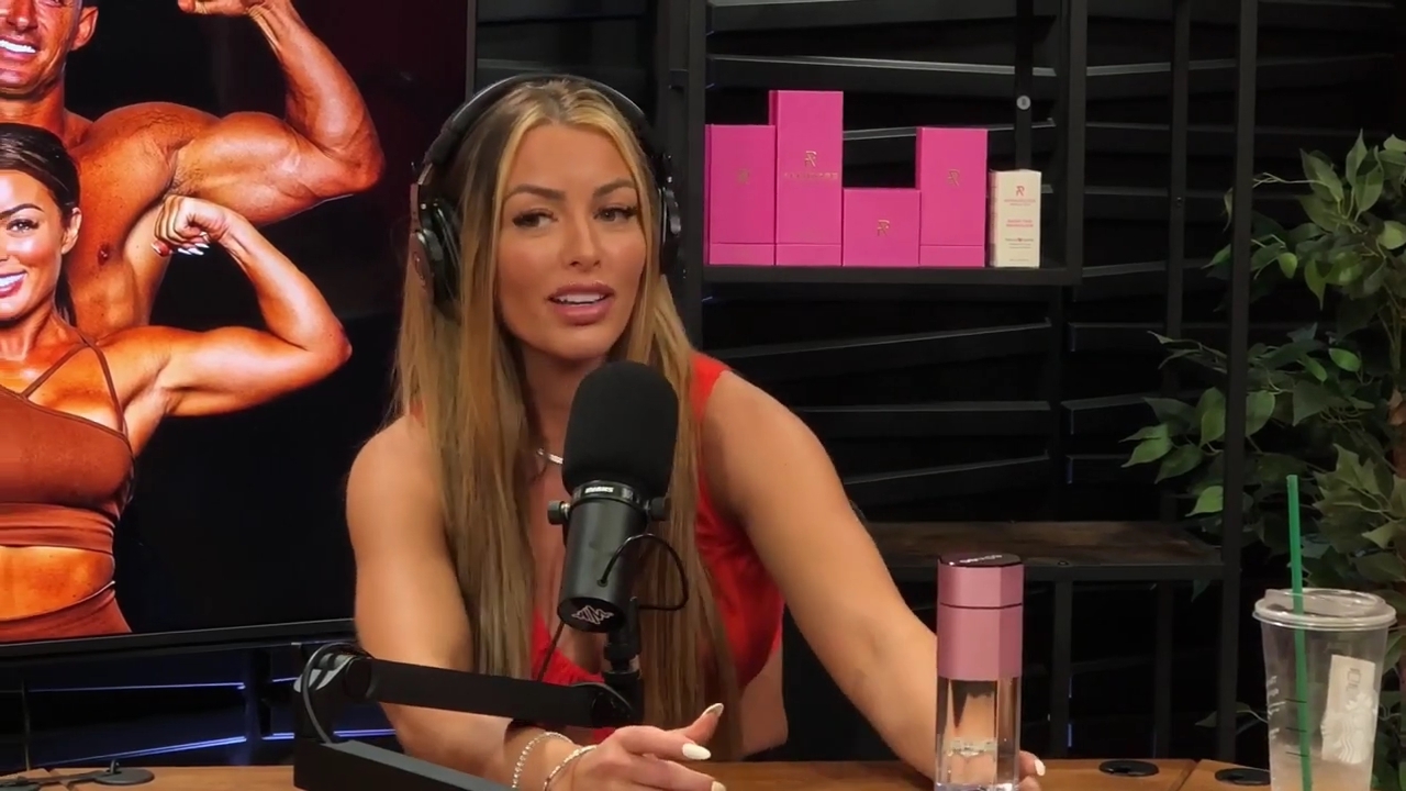 y2mate_is_-_Ep_21_-_Power_Alphas_Podcast__Behind_the_Scenes_of_the_WWE___Mandy_Saccomano___Sabby_Piscitelli-56w6yl4r2MY-720p-1711402344_mp40928.jpg
