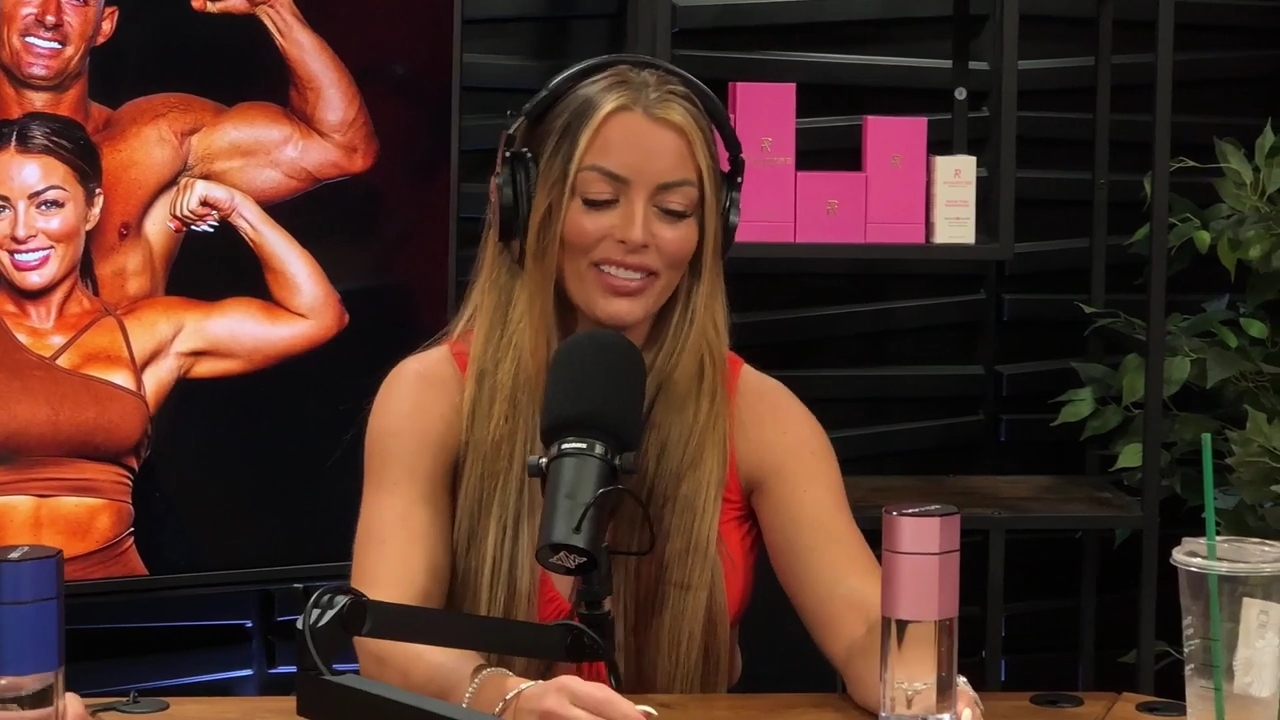 y2mate_is_-_Ep_21_-_Power_Alphas_Podcast__Behind_the_Scenes_of_the_WWE___Mandy_Saccomano___Sabby_Piscitelli-56w6yl4r2MY-720p-1711402344_mp40930.jpg