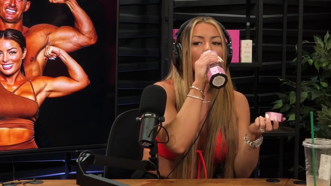 y2mate_is_-_Ep_21_-_Power_Alphas_Podcast__Behind_the_Scenes_of_the_WWE___Mandy_Saccomano___Sabby_Piscitelli-56w6yl4r2MY-720p-1711402344_mp40959.jpg