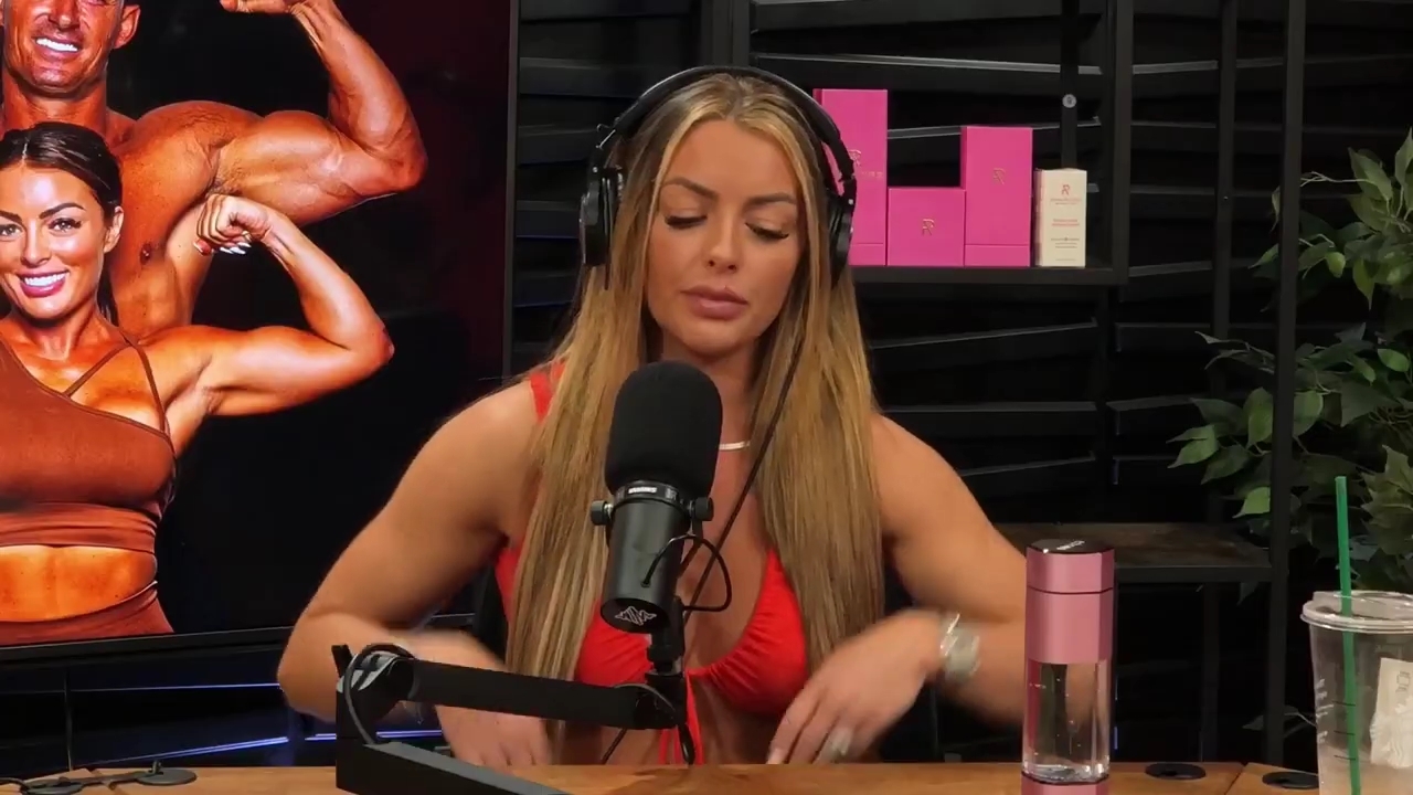 y2mate_is_-_Ep_21_-_Power_Alphas_Podcast__Behind_the_Scenes_of_the_WWE___Mandy_Saccomano___Sabby_Piscitelli-56w6yl4r2MY-720p-1711402344_mp41023.jpg
