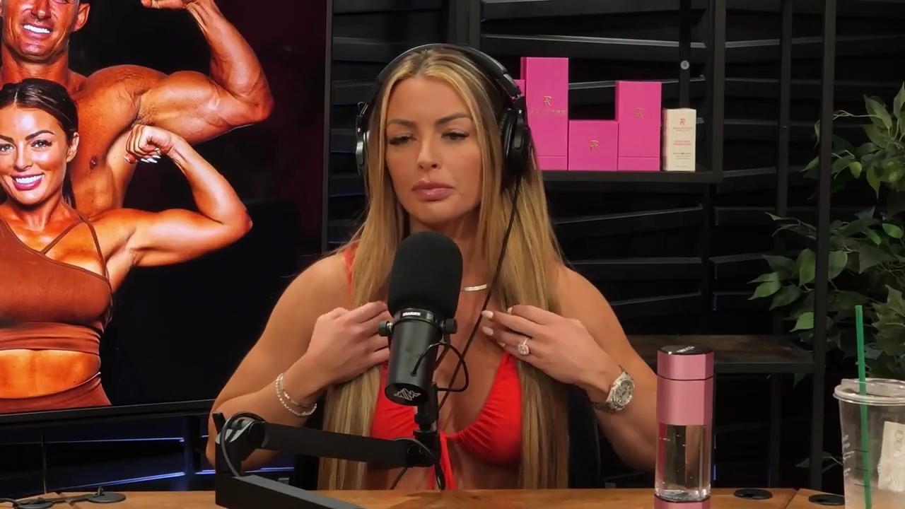 y2mate_is_-_Ep_21_-_Power_Alphas_Podcast__Behind_the_Scenes_of_the_WWE___Mandy_Saccomano___Sabby_Piscitelli-56w6yl4r2MY-720p-1711402344_mp41024.jpg