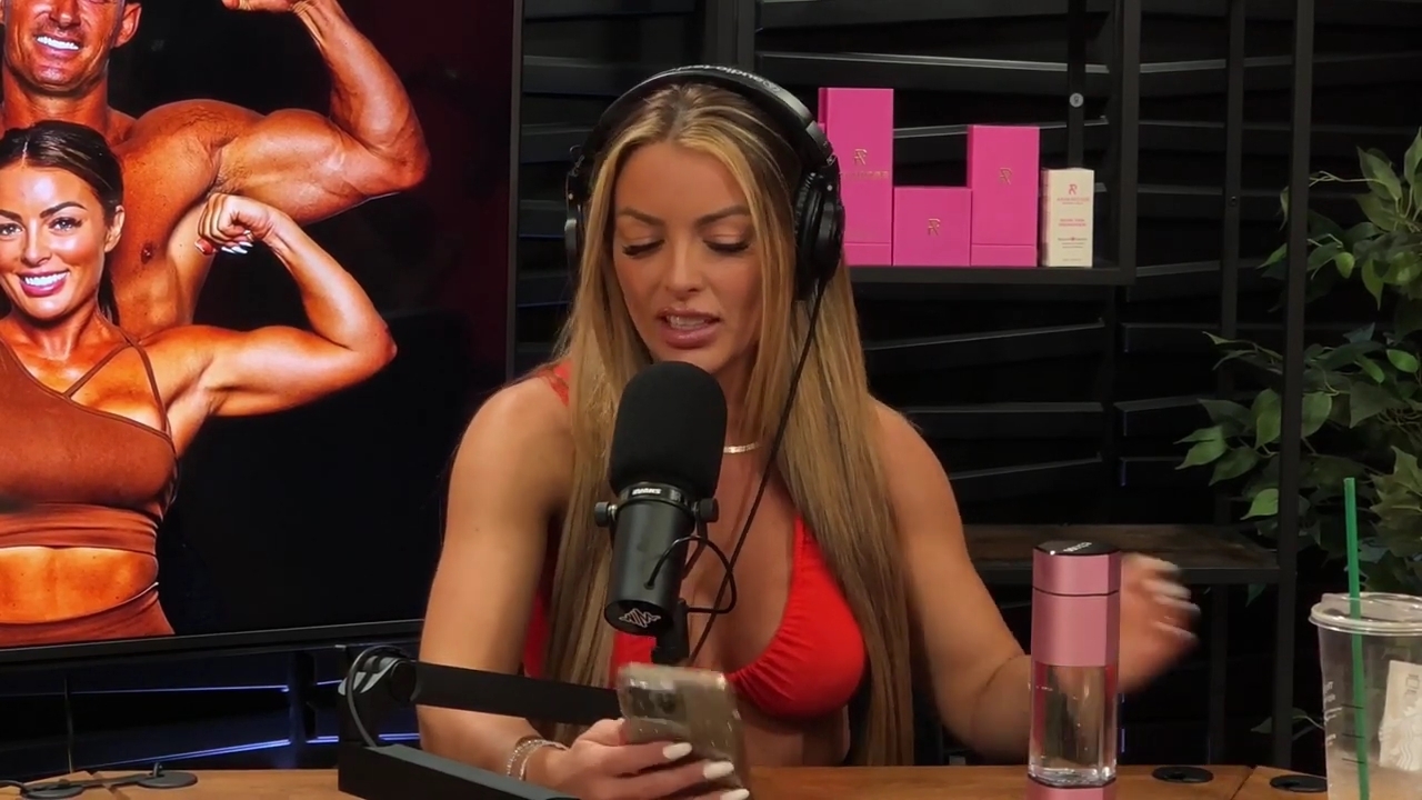 y2mate_is_-_Ep_21_-_Power_Alphas_Podcast__Behind_the_Scenes_of_the_WWE___Mandy_Saccomano___Sabby_Piscitelli-56w6yl4r2MY-720p-1711402344_mp41047.jpg