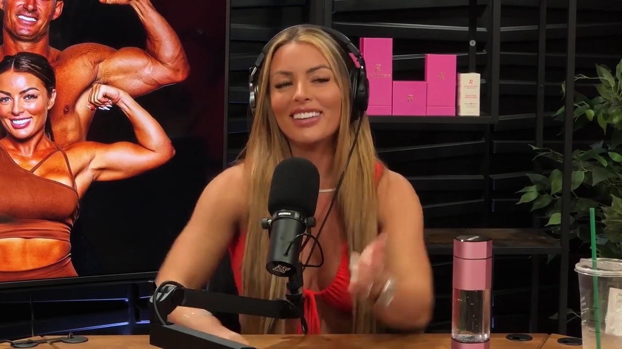 y2mate_is_-_Ep_21_-_Power_Alphas_Podcast__Behind_the_Scenes_of_the_WWE___Mandy_Saccomano___Sabby_Piscitelli-56w6yl4r2MY-720p-1711402344_mp41064.jpg