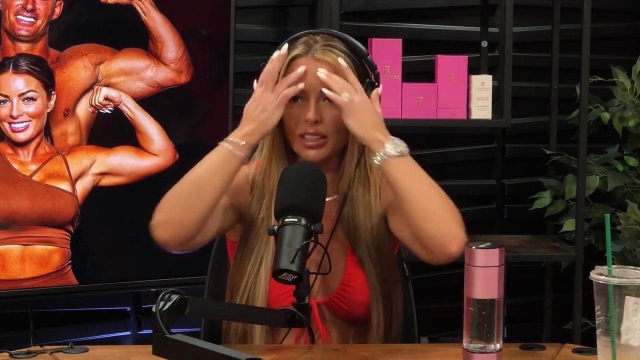 y2mate_is_-_Ep_21_-_Power_Alphas_Podcast__Behind_the_Scenes_of_the_WWE___Mandy_Saccomano___Sabby_Piscitelli-56w6yl4r2MY-720p-1711402344_mp41078.jpg