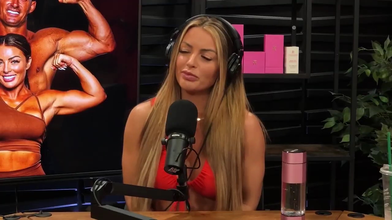 y2mate_is_-_Ep_21_-_Power_Alphas_Podcast__Behind_the_Scenes_of_the_WWE___Mandy_Saccomano___Sabby_Piscitelli-56w6yl4r2MY-720p-1711402344_mp41128.jpg