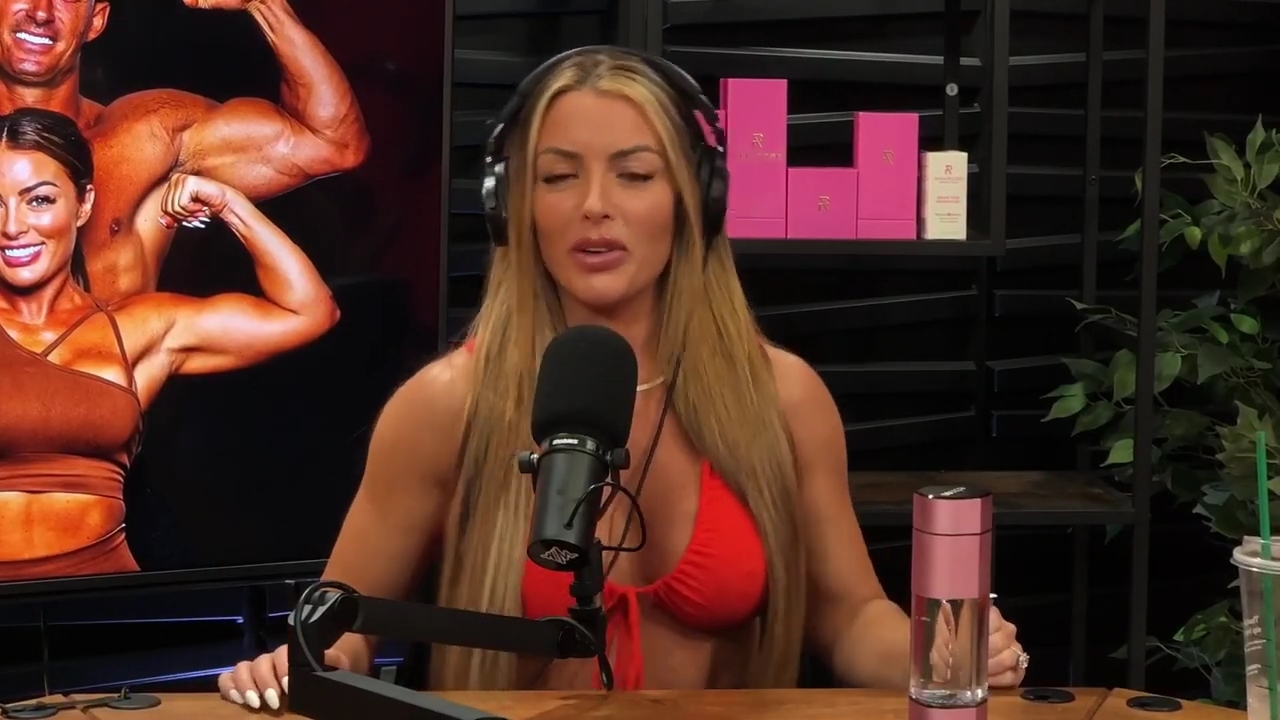 y2mate_is_-_Ep_21_-_Power_Alphas_Podcast__Behind_the_Scenes_of_the_WWE___Mandy_Saccomano___Sabby_Piscitelli-56w6yl4r2MY-720p-1711402344_mp41189.jpg