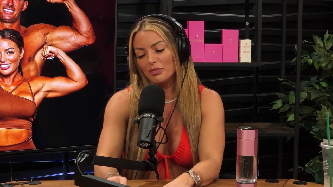 y2mate_is_-_Ep_21_-_Power_Alphas_Podcast__Behind_the_Scenes_of_the_WWE___Mandy_Saccomano___Sabby_Piscitelli-56w6yl4r2MY-720p-1711402344_mp41199.jpg