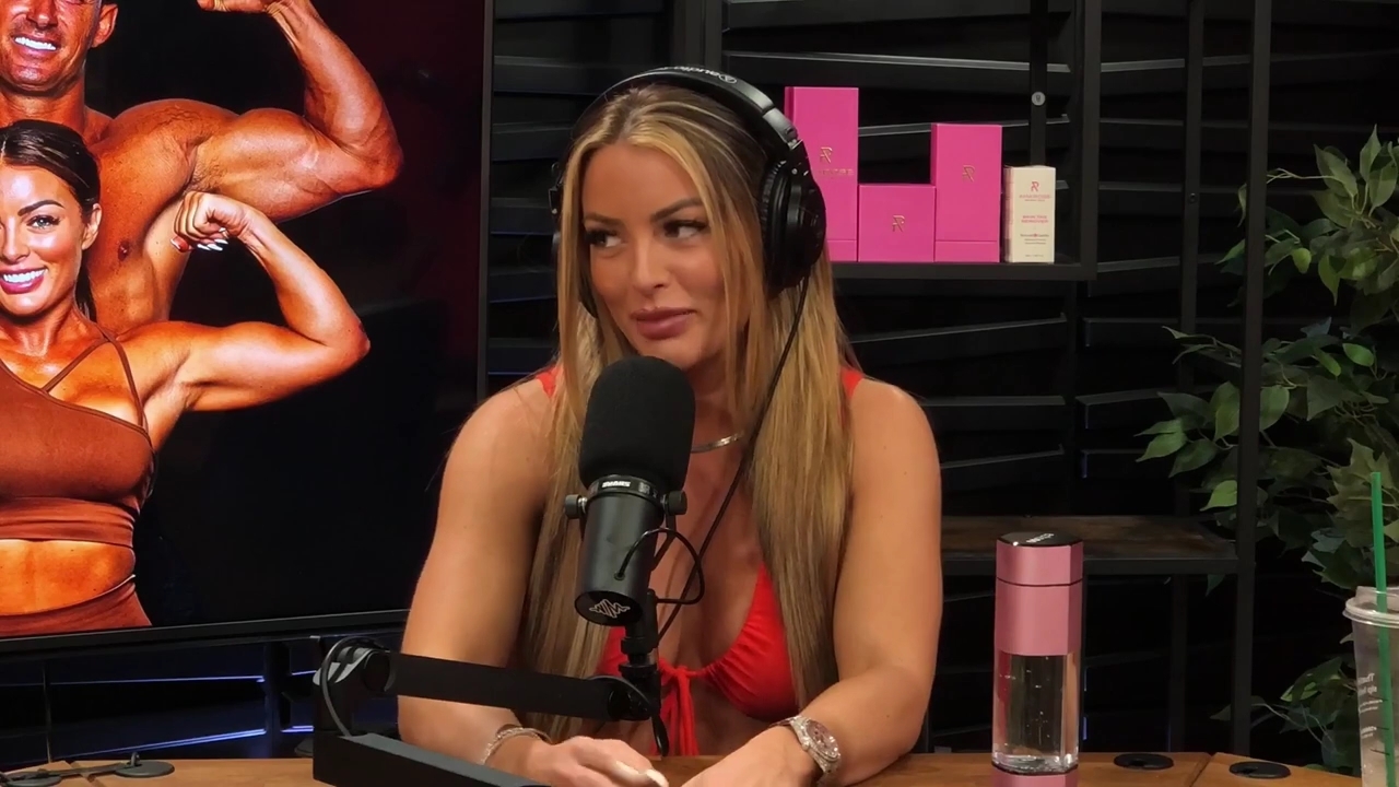 y2mate_is_-_Ep_21_-_Power_Alphas_Podcast__Behind_the_Scenes_of_the_WWE___Mandy_Saccomano___Sabby_Piscitelli-56w6yl4r2MY-720p-1711402344_mp41202.jpg