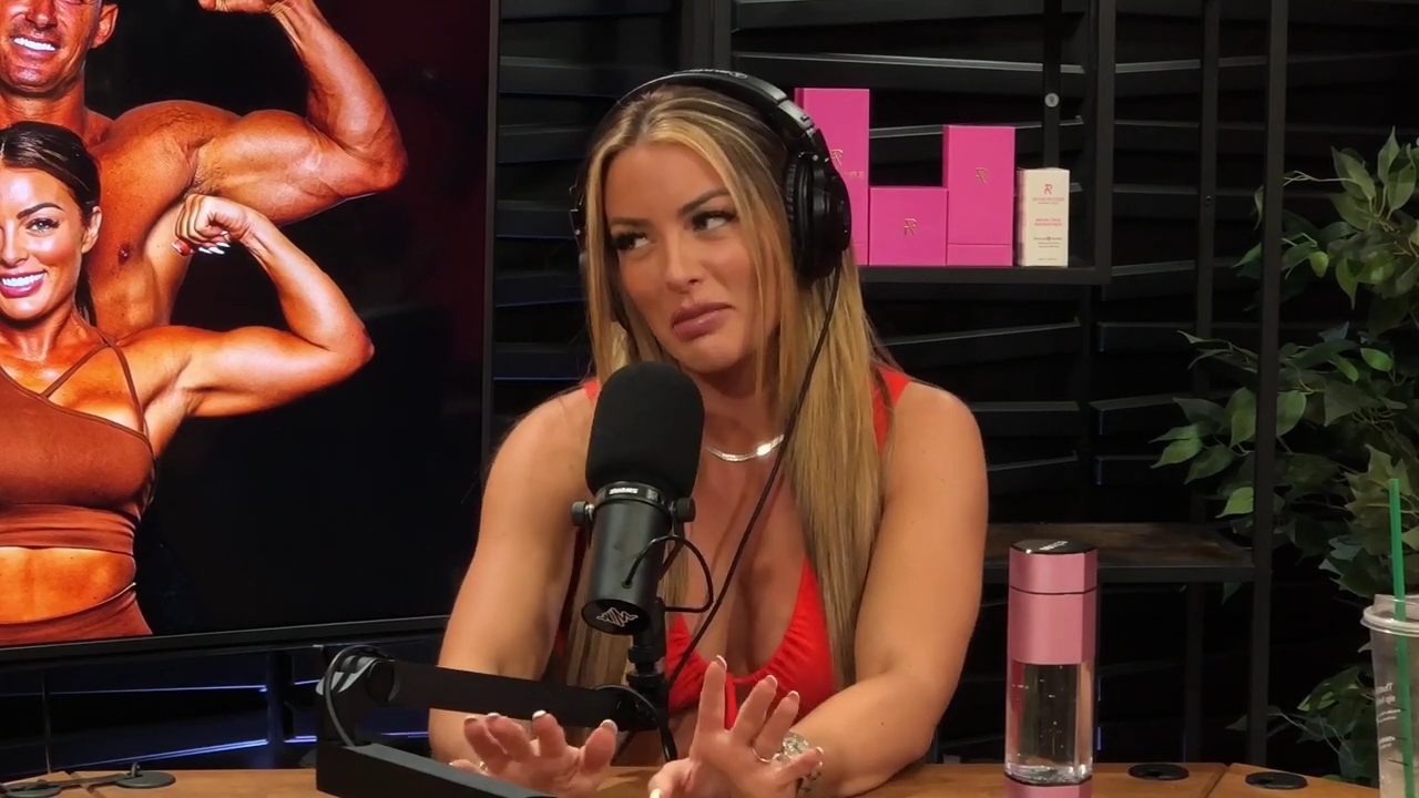 y2mate_is_-_Ep_21_-_Power_Alphas_Podcast__Behind_the_Scenes_of_the_WWE___Mandy_Saccomano___Sabby_Piscitelli-56w6yl4r2MY-720p-1711402344_mp41203.jpg