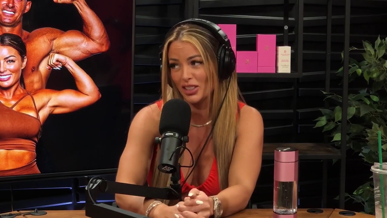 y2mate_is_-_Ep_21_-_Power_Alphas_Podcast__Behind_the_Scenes_of_the_WWE___Mandy_Saccomano___Sabby_Piscitelli-56w6yl4r2MY-720p-1711402344_mp41208.jpg