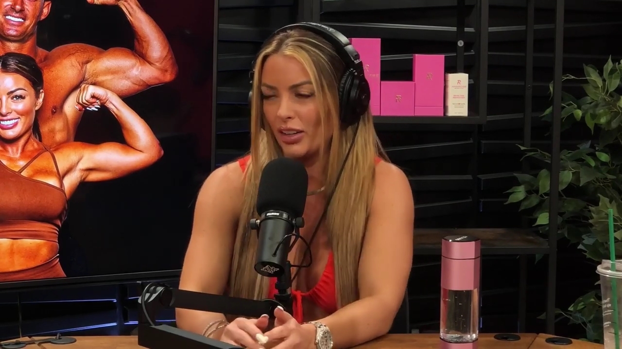y2mate_is_-_Ep_21_-_Power_Alphas_Podcast__Behind_the_Scenes_of_the_WWE___Mandy_Saccomano___Sabby_Piscitelli-56w6yl4r2MY-720p-1711402344_mp41214.jpg