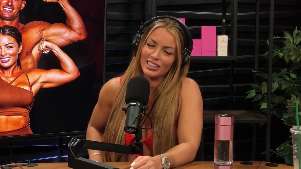 y2mate_is_-_Ep_21_-_Power_Alphas_Podcast__Behind_the_Scenes_of_the_WWE___Mandy_Saccomano___Sabby_Piscitelli-56w6yl4r2MY-720p-1711402344_mp41235.jpg