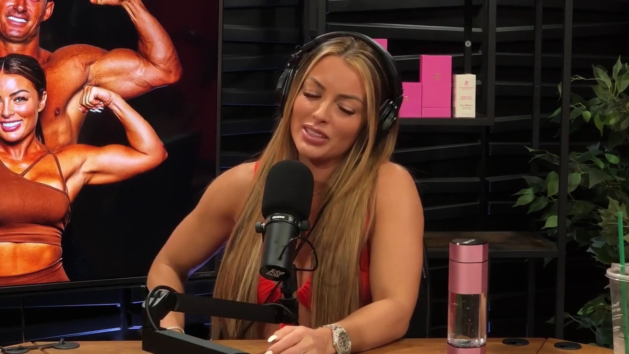 y2mate_is_-_Ep_21_-_Power_Alphas_Podcast__Behind_the_Scenes_of_the_WWE___Mandy_Saccomano___Sabby_Piscitelli-56w6yl4r2MY-720p-1711402344_mp41236.jpg