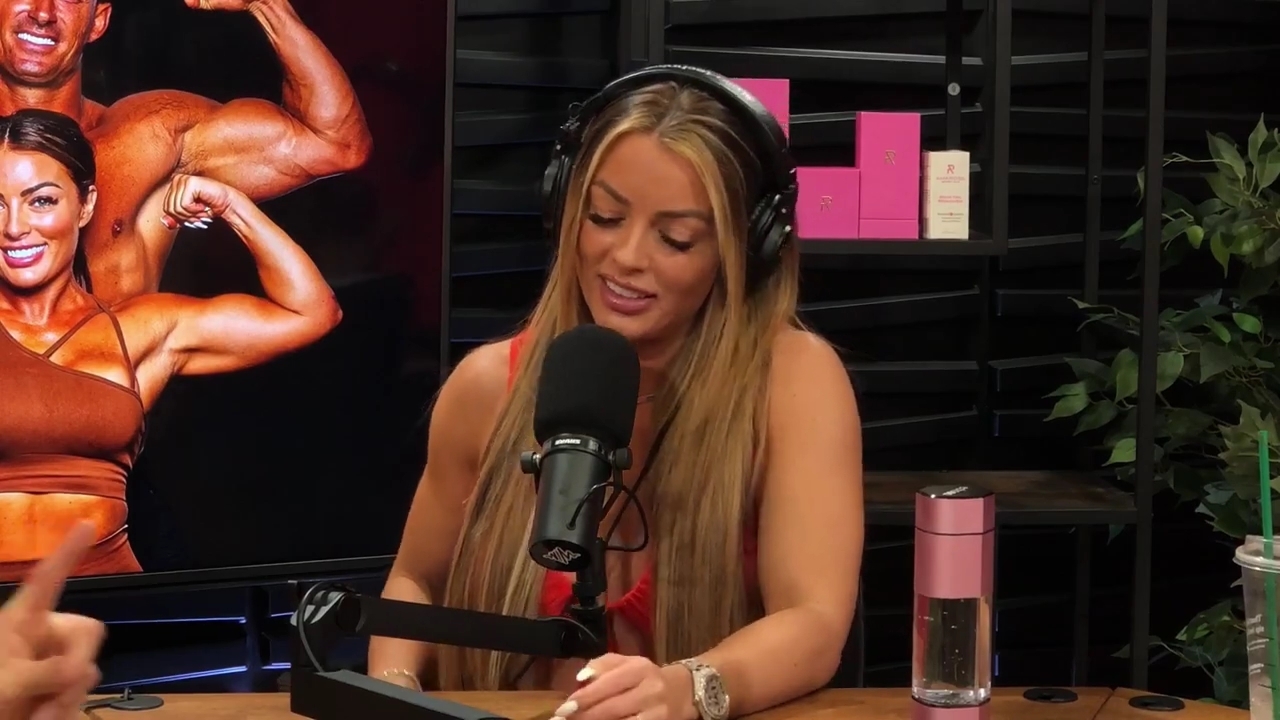 y2mate_is_-_Ep_21_-_Power_Alphas_Podcast__Behind_the_Scenes_of_the_WWE___Mandy_Saccomano___Sabby_Piscitelli-56w6yl4r2MY-720p-1711402344_mp41240.jpg