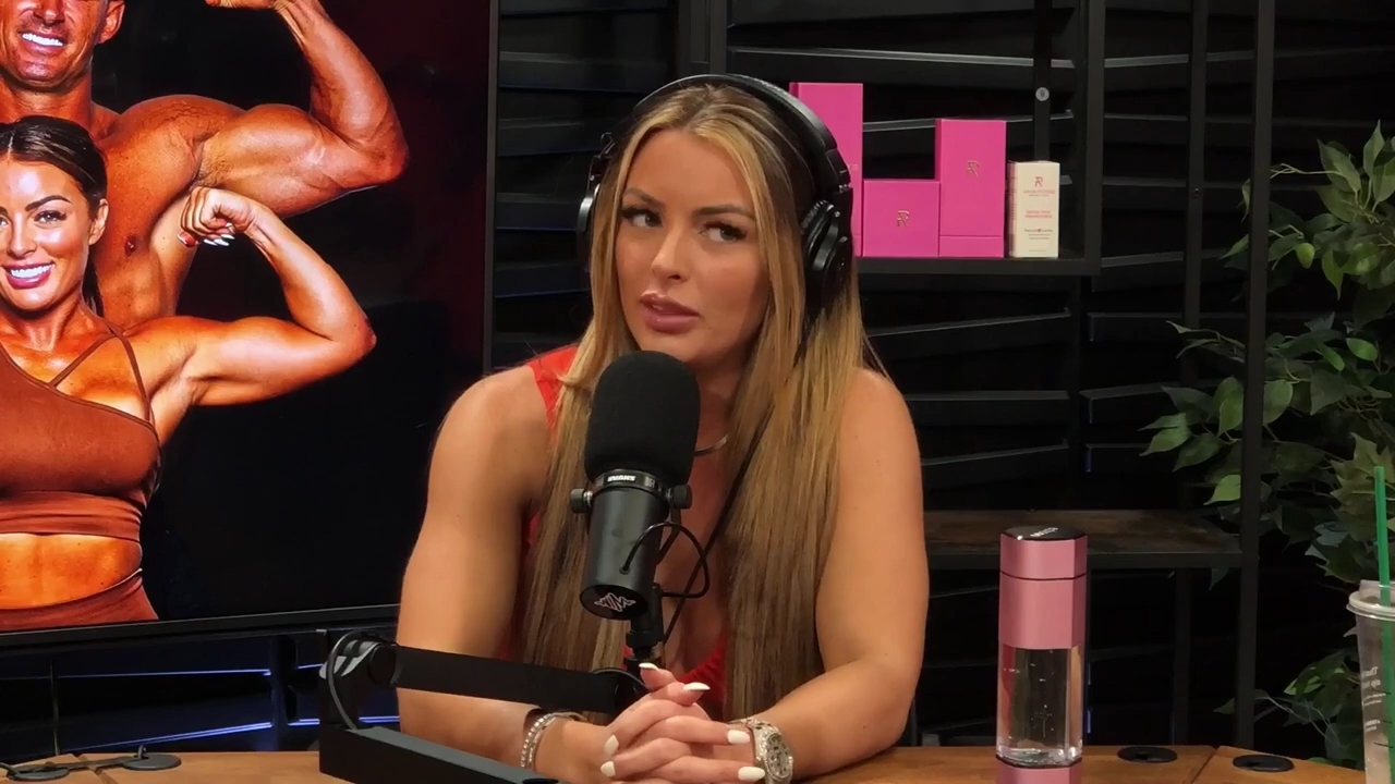 y2mate_is_-_Ep_21_-_Power_Alphas_Podcast__Behind_the_Scenes_of_the_WWE___Mandy_Saccomano___Sabby_Piscitelli-56w6yl4r2MY-720p-1711402344_mp41250.jpg
