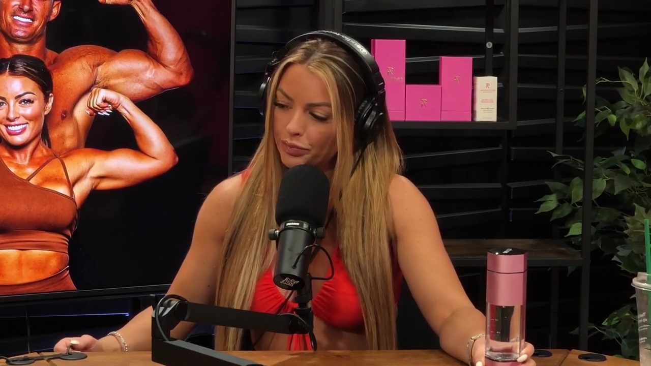 y2mate_is_-_Ep_21_-_Power_Alphas_Podcast__Behind_the_Scenes_of_the_WWE___Mandy_Saccomano___Sabby_Piscitelli-56w6yl4r2MY-720p-1711402344_mp41307.jpg