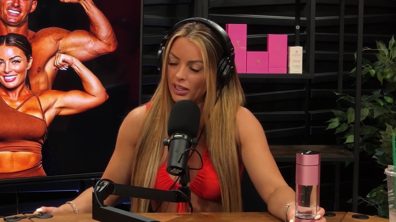 y2mate_is_-_Ep_21_-_Power_Alphas_Podcast__Behind_the_Scenes_of_the_WWE___Mandy_Saccomano___Sabby_Piscitelli-56w6yl4r2MY-720p-1711402344_mp41309.jpg