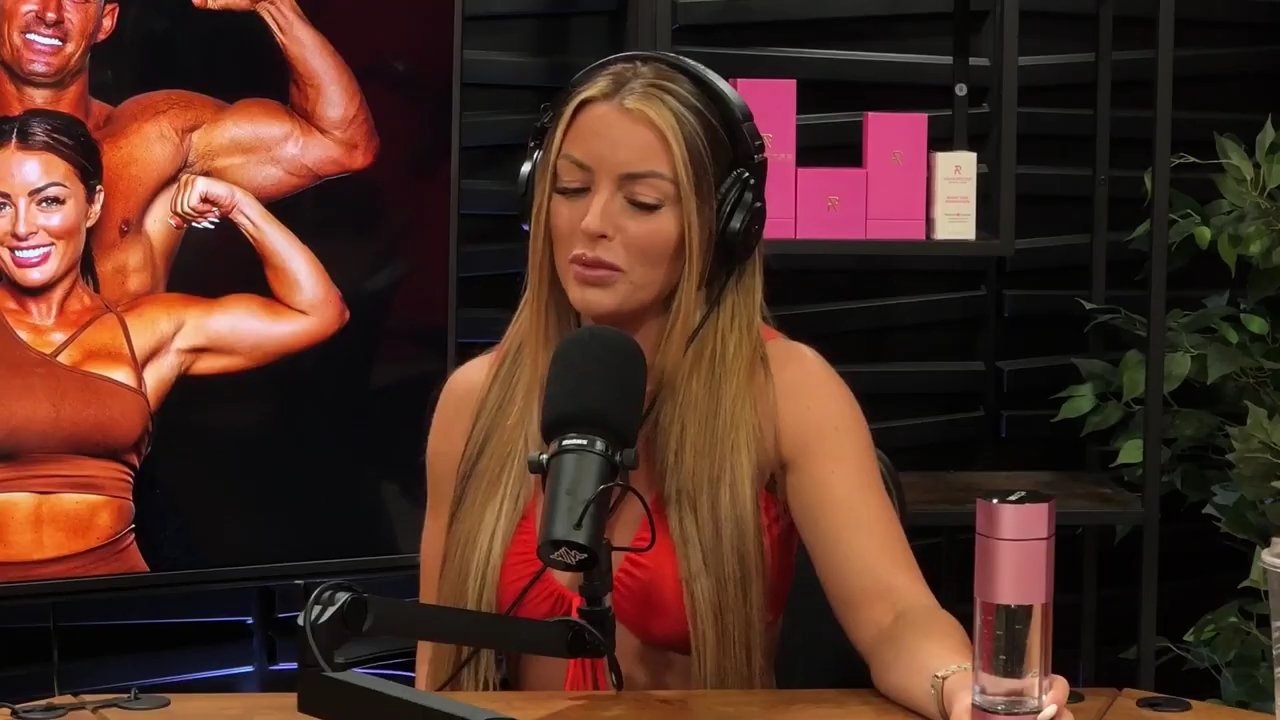 y2mate_is_-_Ep_21_-_Power_Alphas_Podcast__Behind_the_Scenes_of_the_WWE___Mandy_Saccomano___Sabby_Piscitelli-56w6yl4r2MY-720p-1711402344_mp41353.jpg