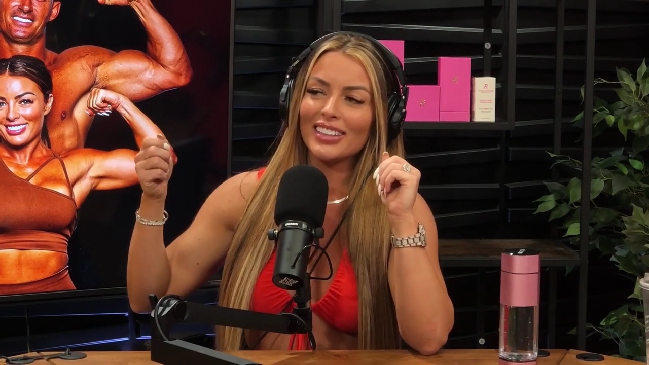 y2mate_is_-_Ep_21_-_Power_Alphas_Podcast__Behind_the_Scenes_of_the_WWE___Mandy_Saccomano___Sabby_Piscitelli-56w6yl4r2MY-720p-1711402344_mp41411.jpg