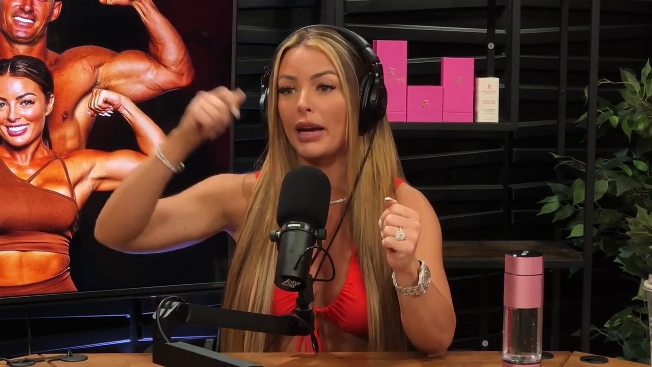 y2mate_is_-_Ep_21_-_Power_Alphas_Podcast__Behind_the_Scenes_of_the_WWE___Mandy_Saccomano___Sabby_Piscitelli-56w6yl4r2MY-720p-1711402344_mp41419.jpg