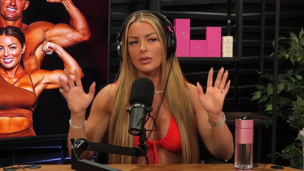 y2mate_is_-_Ep_21_-_Power_Alphas_Podcast__Behind_the_Scenes_of_the_WWE___Mandy_Saccomano___Sabby_Piscitelli-56w6yl4r2MY-720p-1711402344_mp41423.jpg