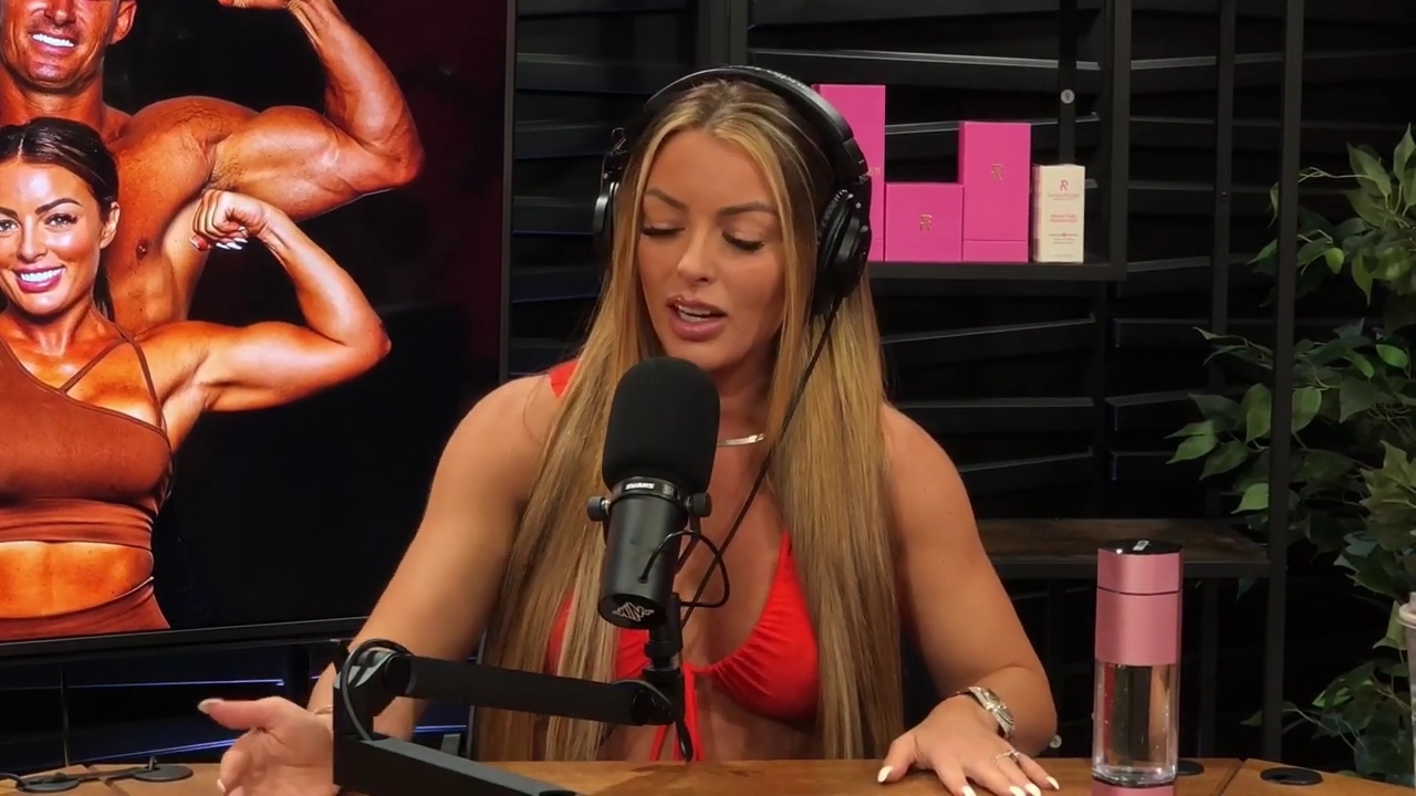 y2mate_is_-_Ep_21_-_Power_Alphas_Podcast__Behind_the_Scenes_of_the_WWE___Mandy_Saccomano___Sabby_Piscitelli-56w6yl4r2MY-720p-1711402344_mp41441.jpg