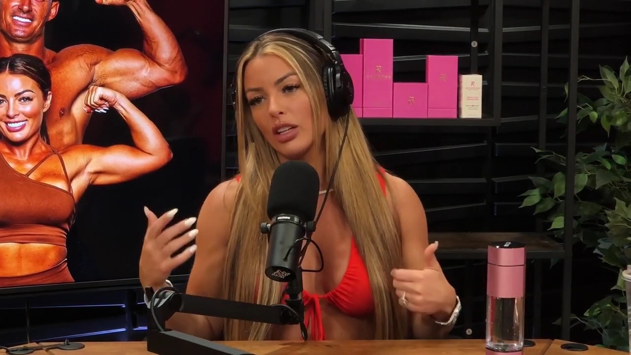 y2mate_is_-_Ep_21_-_Power_Alphas_Podcast__Behind_the_Scenes_of_the_WWE___Mandy_Saccomano___Sabby_Piscitelli-56w6yl4r2MY-720p-1711402344_mp41451.jpg