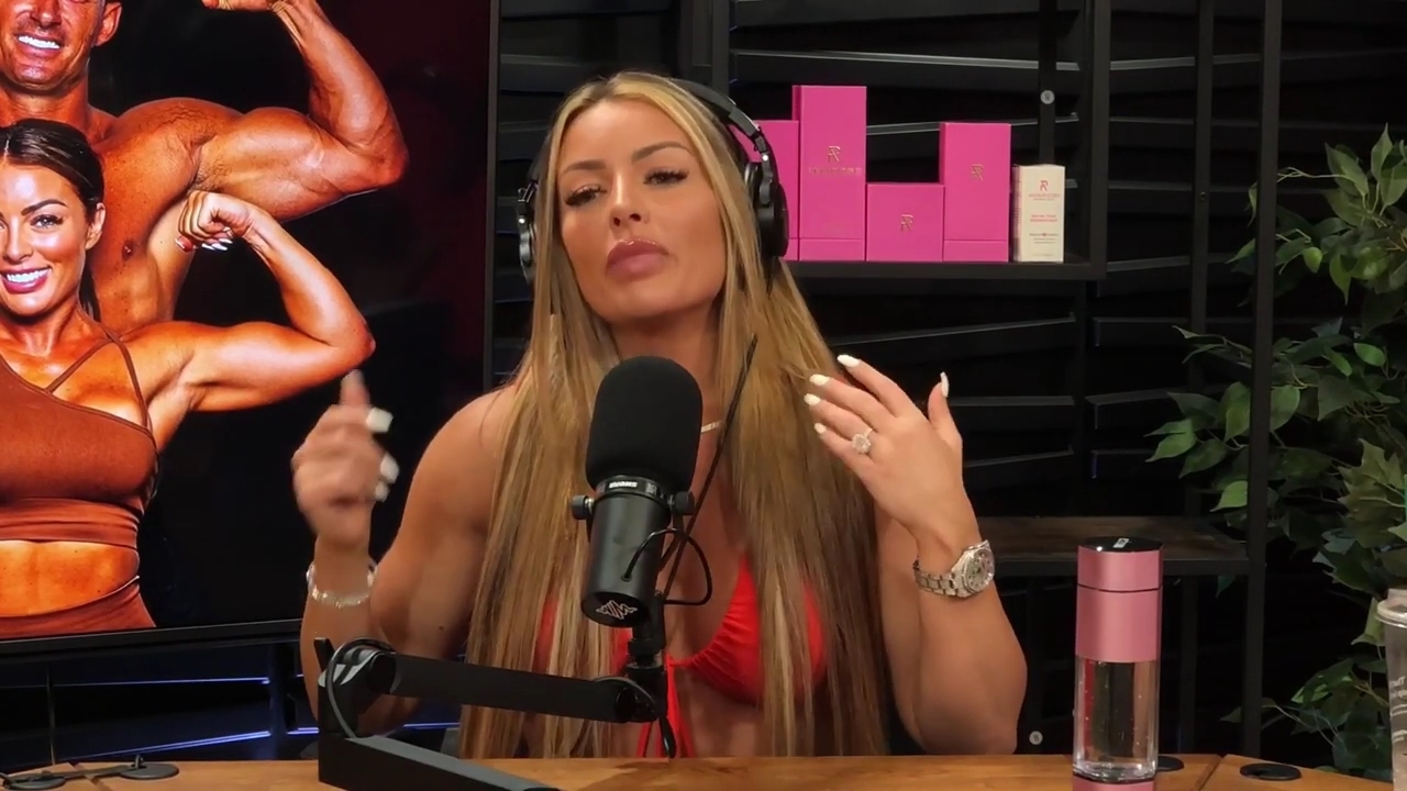 y2mate_is_-_Ep_21_-_Power_Alphas_Podcast__Behind_the_Scenes_of_the_WWE___Mandy_Saccomano___Sabby_Piscitelli-56w6yl4r2MY-720p-1711402344_mp41467.jpg