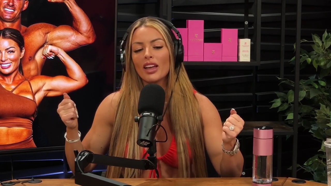 y2mate_is_-_Ep_21_-_Power_Alphas_Podcast__Behind_the_Scenes_of_the_WWE___Mandy_Saccomano___Sabby_Piscitelli-56w6yl4r2MY-720p-1711402344_mp41470.jpg