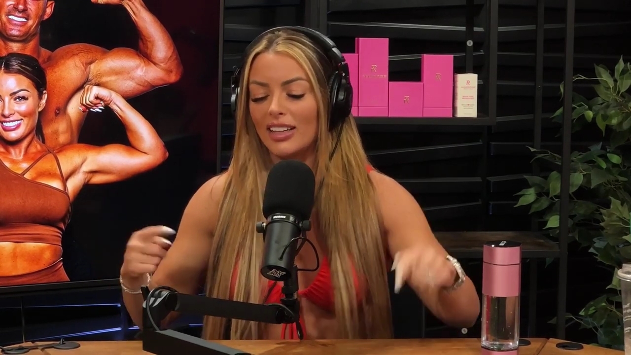 y2mate_is_-_Ep_21_-_Power_Alphas_Podcast__Behind_the_Scenes_of_the_WWE___Mandy_Saccomano___Sabby_Piscitelli-56w6yl4r2MY-720p-1711402344_mp41472.jpg
