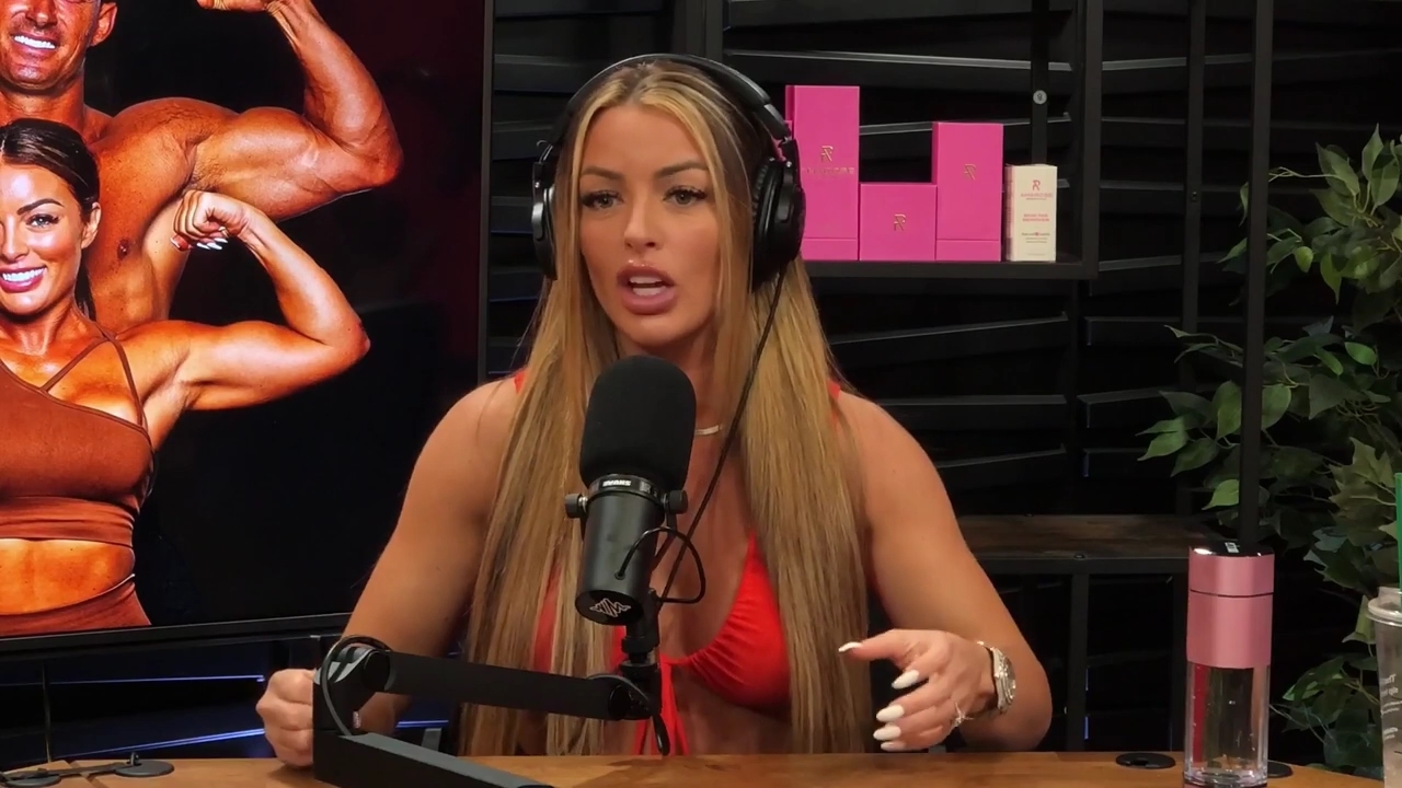 y2mate_is_-_Ep_21_-_Power_Alphas_Podcast__Behind_the_Scenes_of_the_WWE___Mandy_Saccomano___Sabby_Piscitelli-56w6yl4r2MY-720p-1711402344_mp41490.jpg