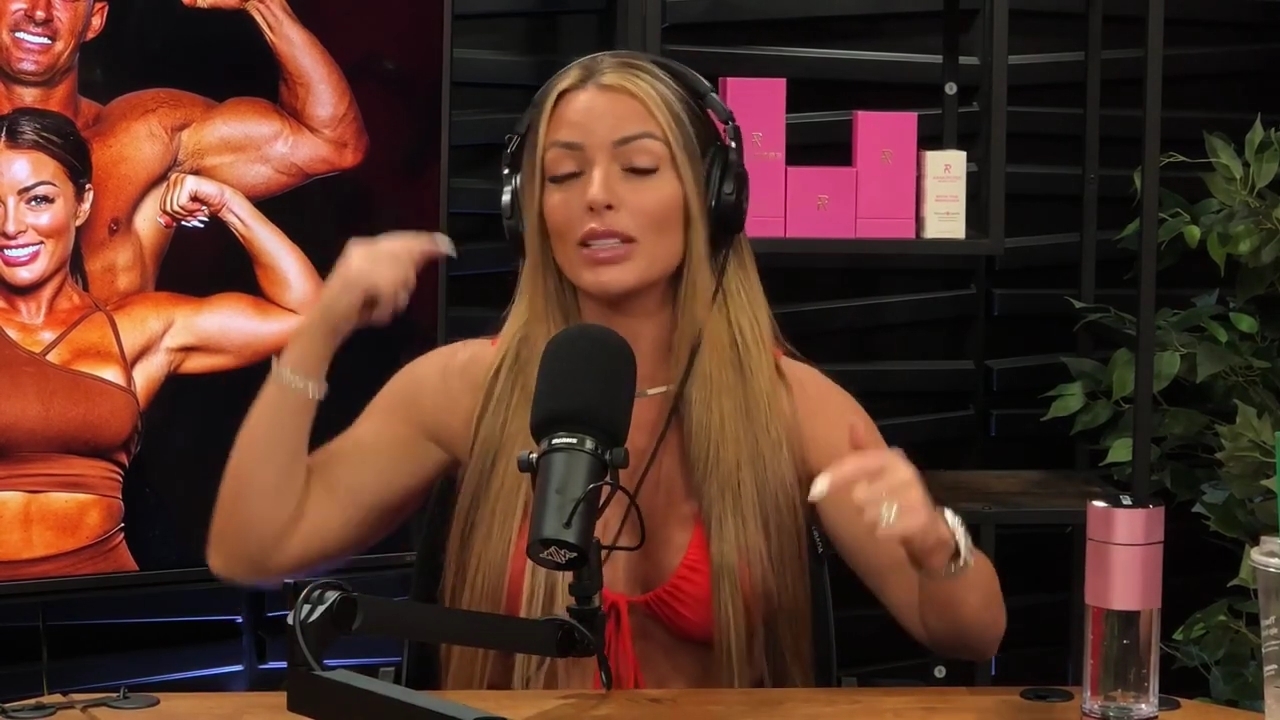 y2mate_is_-_Ep_21_-_Power_Alphas_Podcast__Behind_the_Scenes_of_the_WWE___Mandy_Saccomano___Sabby_Piscitelli-56w6yl4r2MY-720p-1711402344_mp41498.jpg