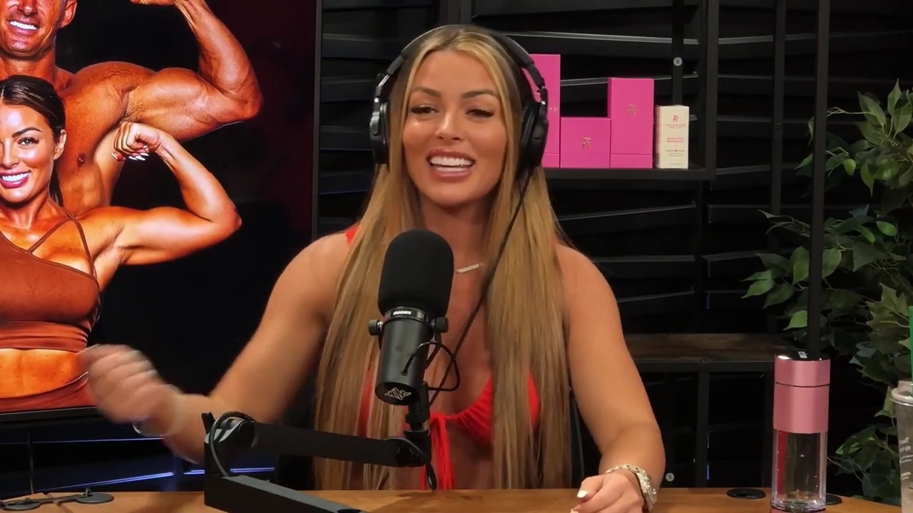 y2mate_is_-_Ep_21_-_Power_Alphas_Podcast__Behind_the_Scenes_of_the_WWE___Mandy_Saccomano___Sabby_Piscitelli-56w6yl4r2MY-720p-1711402344_mp41508.jpg