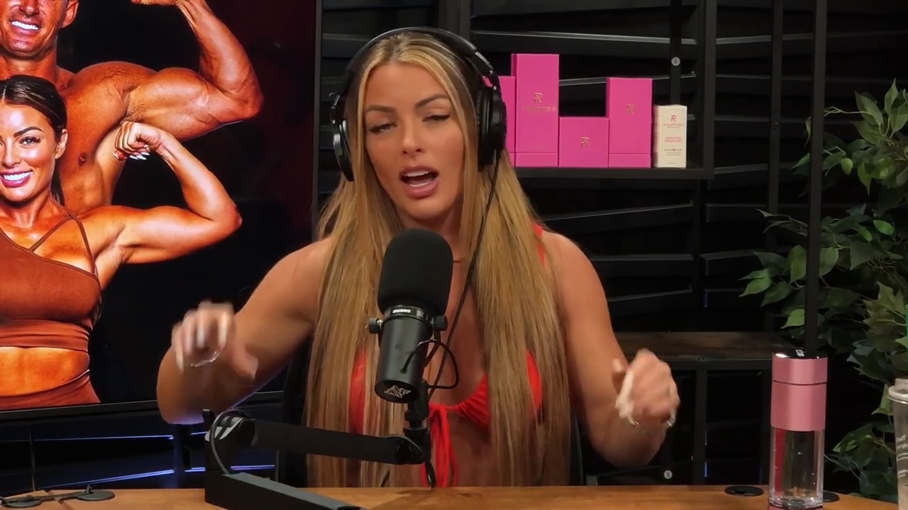 y2mate_is_-_Ep_21_-_Power_Alphas_Podcast__Behind_the_Scenes_of_the_WWE___Mandy_Saccomano___Sabby_Piscitelli-56w6yl4r2MY-720p-1711402344_mp41515.jpg