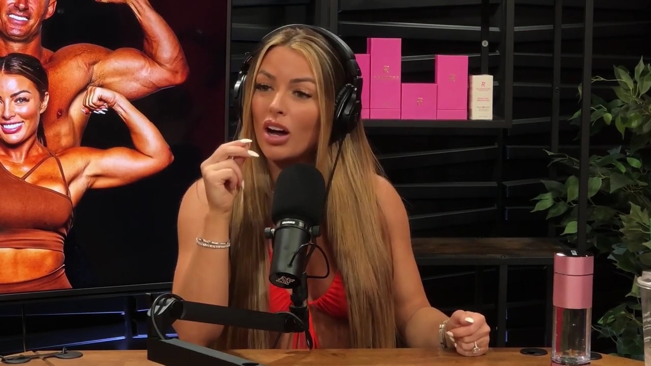 y2mate_is_-_Ep_21_-_Power_Alphas_Podcast__Behind_the_Scenes_of_the_WWE___Mandy_Saccomano___Sabby_Piscitelli-56w6yl4r2MY-720p-1711402344_mp41546.jpg