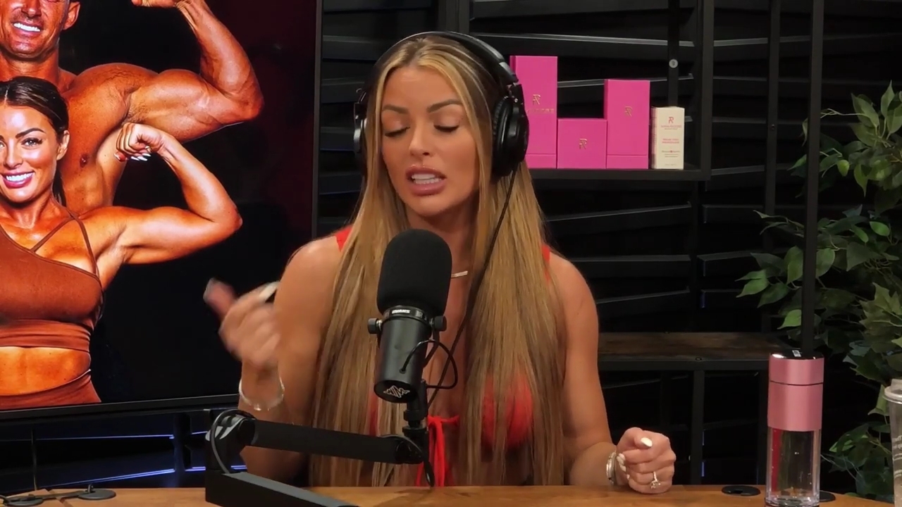 y2mate_is_-_Ep_21_-_Power_Alphas_Podcast__Behind_the_Scenes_of_the_WWE___Mandy_Saccomano___Sabby_Piscitelli-56w6yl4r2MY-720p-1711402344_mp41561.jpg
